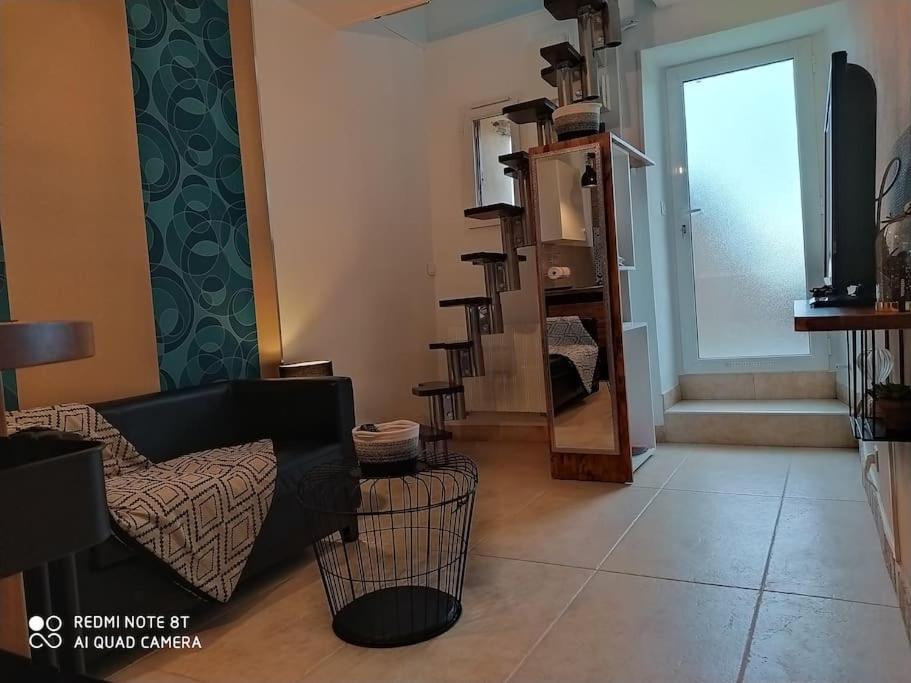 Duplex Avec Jardin, Proche Village Calenzana Bagian luar foto